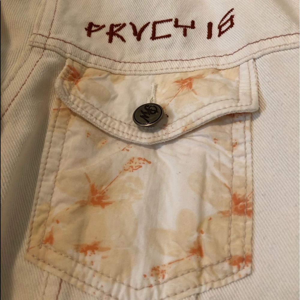 Jacket - Picture 4 of 5